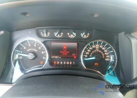 2011 Ford F-150 Xlt z USA, uszkodzony, nr VIN 1FTFW1CT8BFB28460